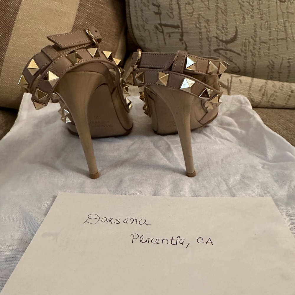 Valentino Beige Rockstud Heels - Picture 2 of 11